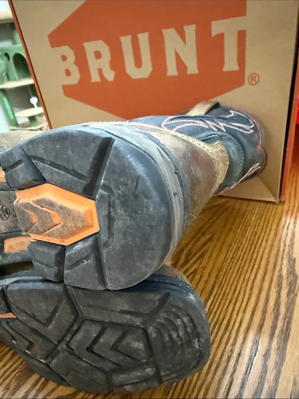 Brunt men’s work